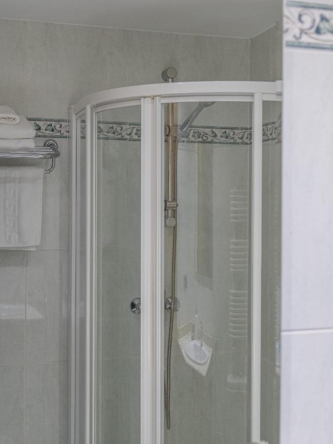 Hostal Alba Lugo Luaran gambar