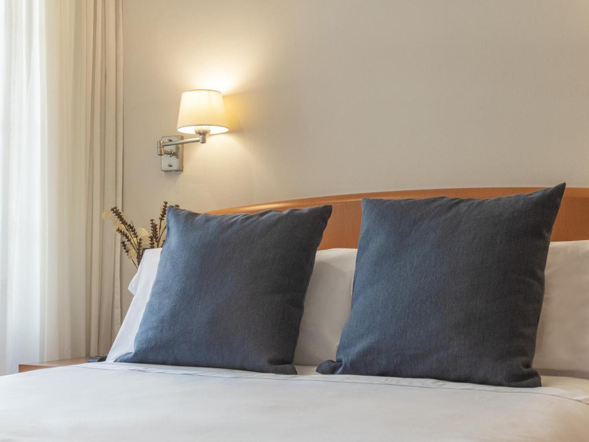 Hostal Alba Lugo Luaran gambar